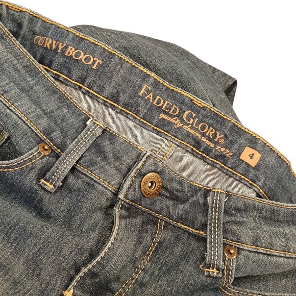 Faded Glory Womens Curvy Bootcut Med Wash Low Rise Blue Jeans Size 4P Petite - Picture 6 of 9